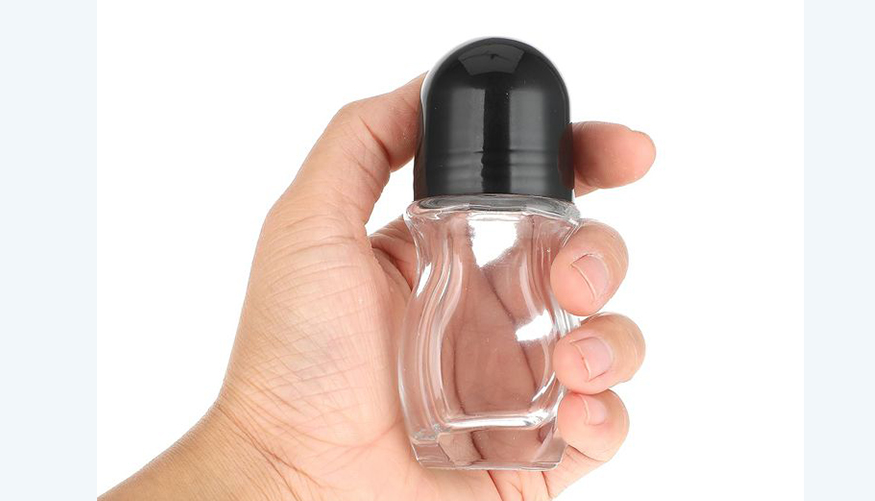 Choosing Between Amber, Blue, And Clear Glass Roller Bottles