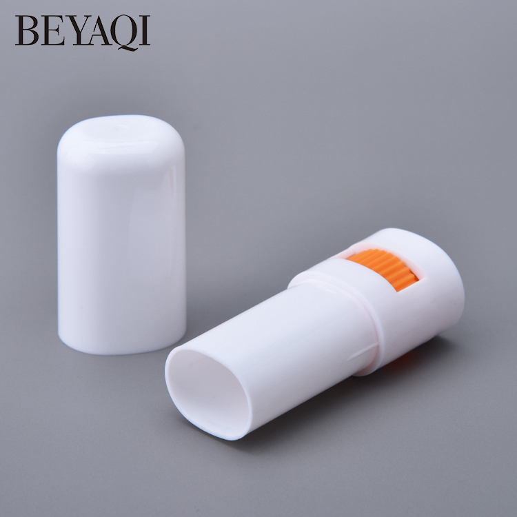 Personal Care Premium Brand Moisturizing Anti-wrinkle Lip Scrub Dual-effect Lip Balm PP 8.5g Oval Sunscreen Stick Tube