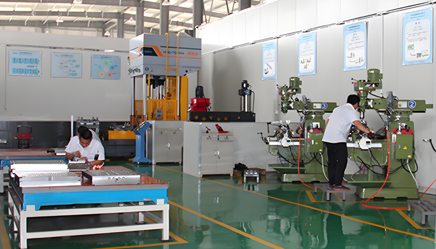 BEYAQI Competitive Advantage in Custom Packaging Services
