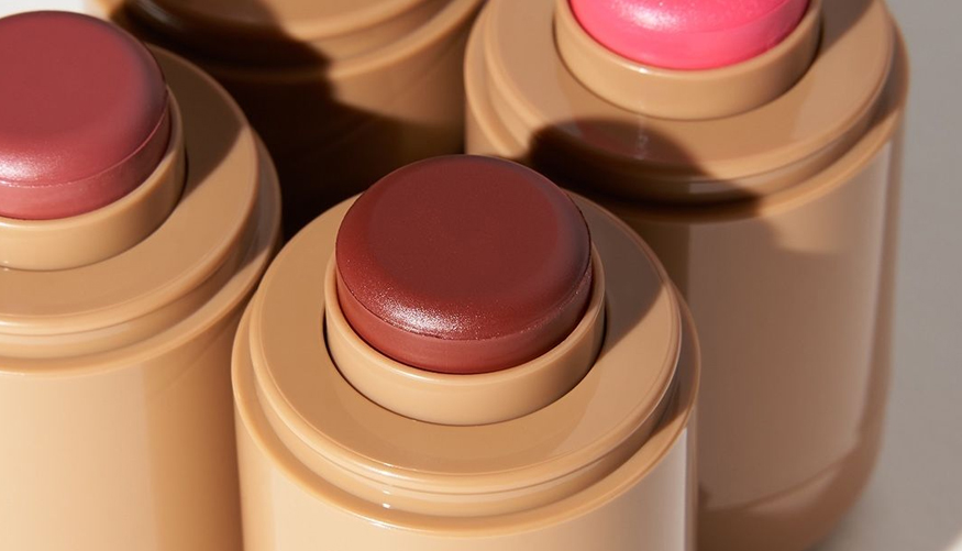 Different Types of Blush Packaging: Which One Is Right for Your Brand?