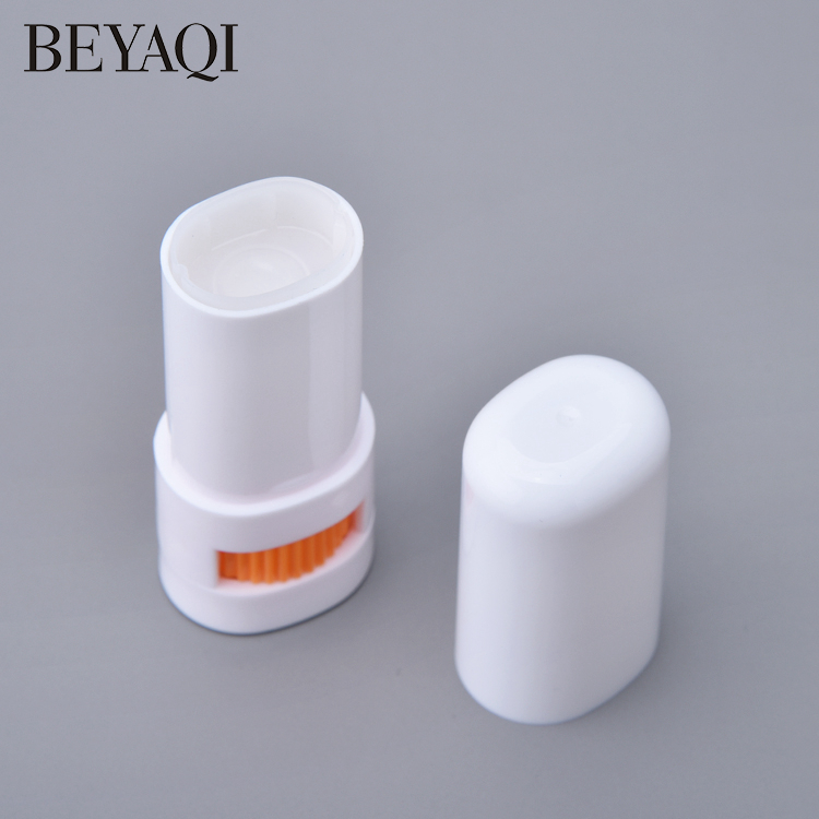 Personal Care Premium Brand Moisturizing Anti-wrinkle Lip Scrub Dual-effect Lip Balm PP 8.5g Oval Sunscreen Stick Tube