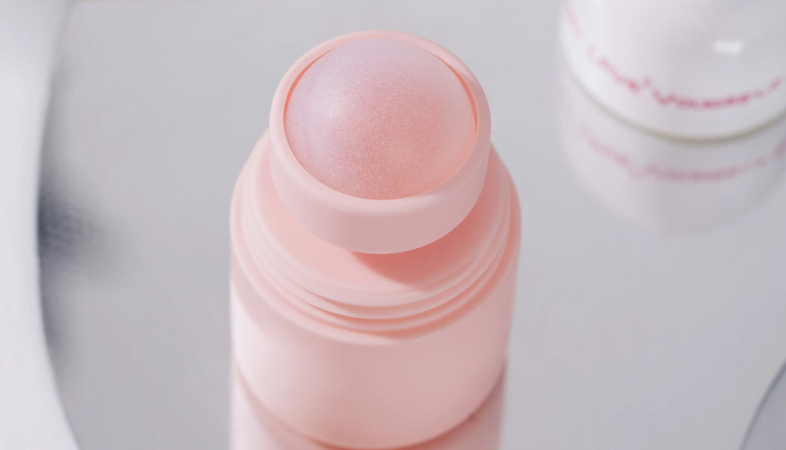 Why Glass Roller Bottles Are Best for Essential Oils