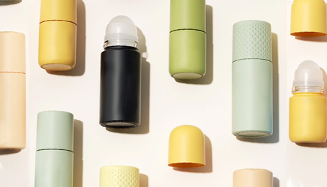 Why Pearlescent Effect in Cosmetic Bottles Is Not Just “Adding Pearl Powder”.jpg